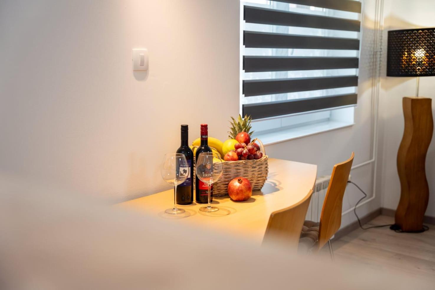 Apartman Mihovil Gospić Екстериор снимка